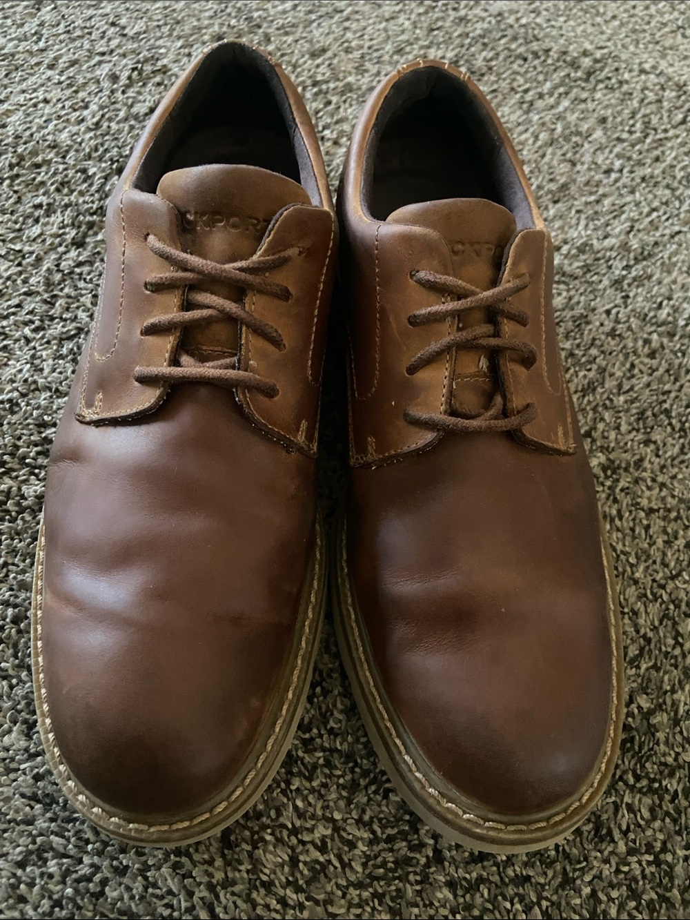 Rockport Men's TrueTech leather oxford brown size 7.